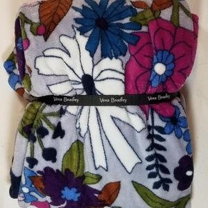 Vera Bradley Bengal Lily White Throw Blanket 80" X 50" Floral Purple Blue Pink